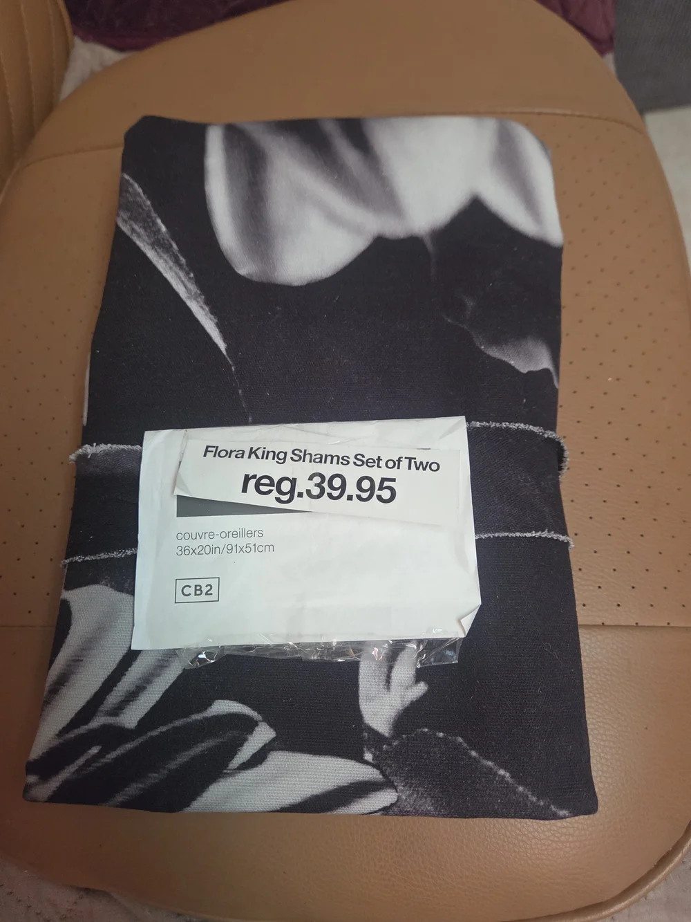 NWOT CB2 FLORA Black and White Floral King Shams - Set of Two - 100% COTTON